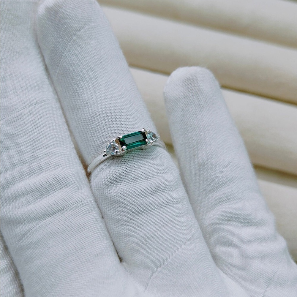 Teal green sapphire sterling silver ring, size 9.5